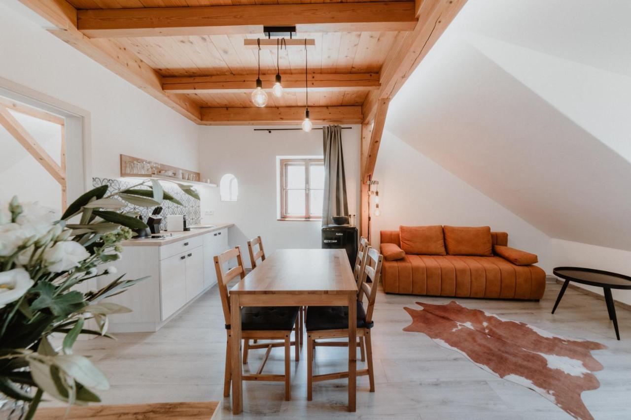 Apartmany Stare Mesto 즈노이모 외부 사진