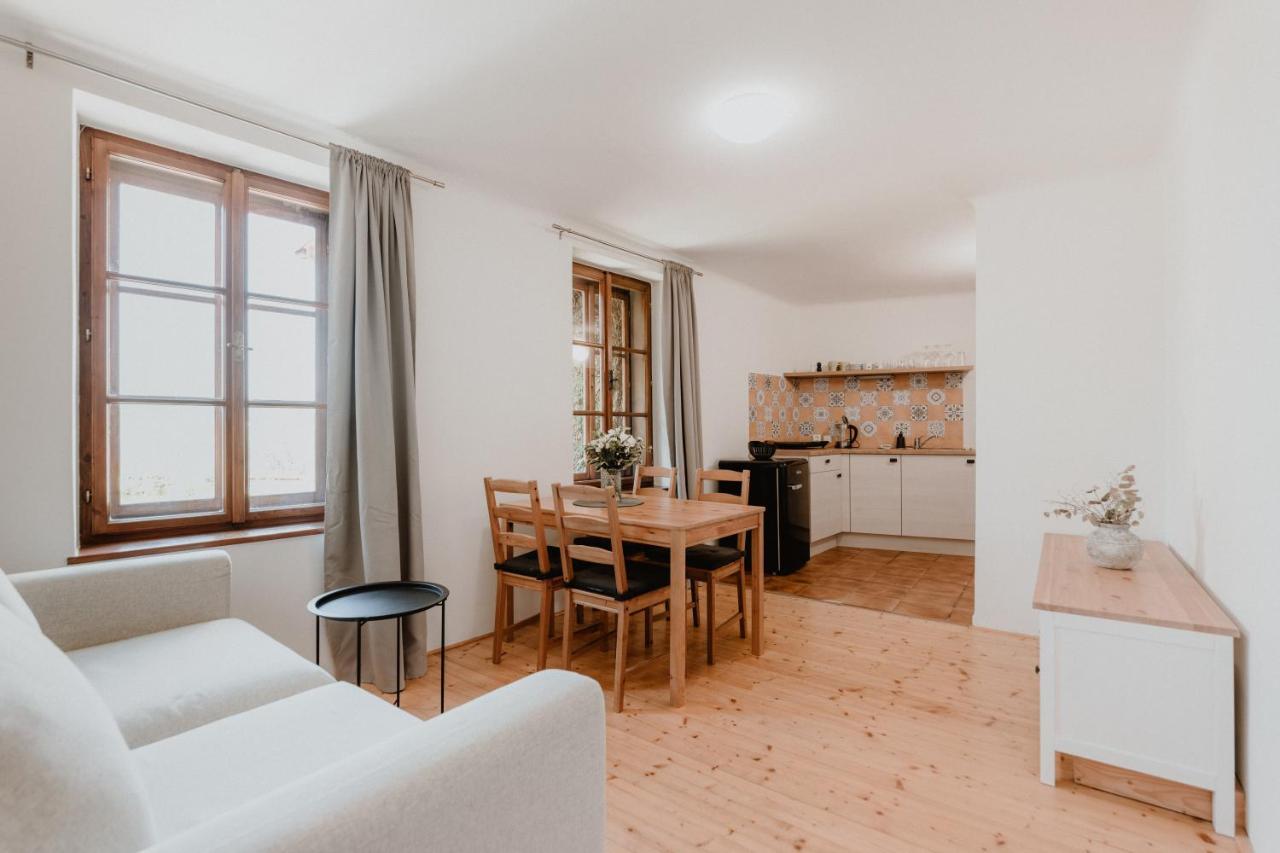 Apartmany Stare Mesto 즈노이모 외부 사진